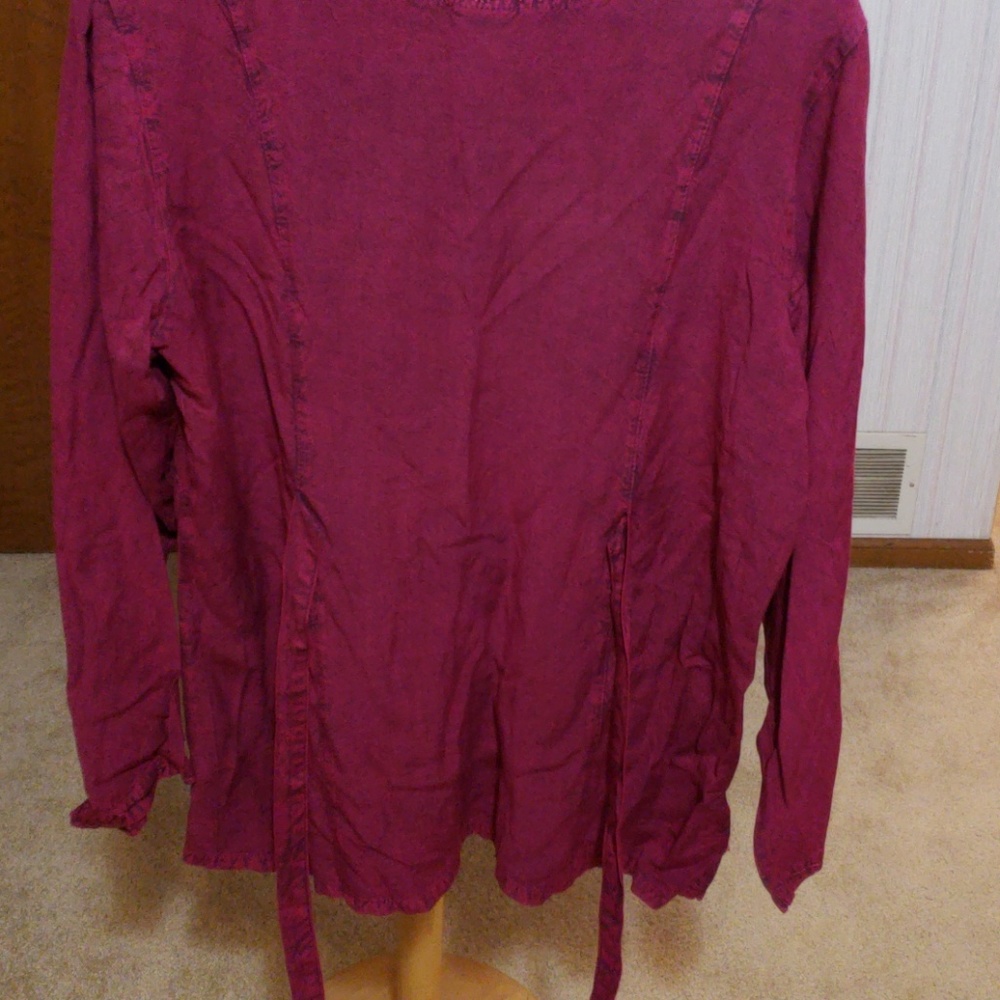 Blouse - Picture 3 of 4